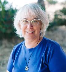 Amazon.com: Horror Addicts Guide to Life eBook : Rich, Emerian, Carlson,  Jeff, Hausman, Willo, Hill, Laurel, Neal, Sapphire, Battestella, Kristin,  Shaurette, Dan, Roulo, H.E., Royce, Eden, Mimielle LaFauve, Watson, David:  חנות קינדל