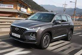 Hyundai's santa fe medium suv debuted in 2000, and it's moved on a lot in the past two decades.now into its fourth generation, which launched in 2020, the santa fe serves as hyundai's flagship suv model. New Hyundai Santa Fe 2018 Review Global Car