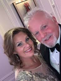 Lynn Crow's Instagram, Twitter & Facebook