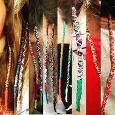 women are weaving a ton of thread into their hair to make hairtapestries boho hair wrap thread hair wraps hair wrap diy