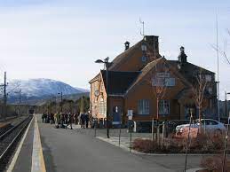 Oppdal is an alpine community with roots back to the norwegian iron age. Oppdal Station Wikipedia