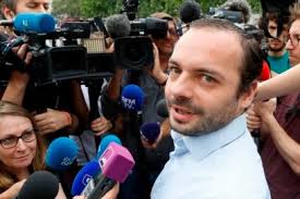 Quadriplegic Frenchman Dies, but Life-support Debate Alive in Europe