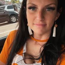 Miranda Scruggs's Instagram, Twitter & Facebook