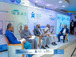 Mushrax Faadumo Ahmed Kuteenbe oo shaacisay Kursiga Sumadiisu Tahay #HOP169  oo u hada ku fadhiyo Xil. Jamal Maxamed Xasan