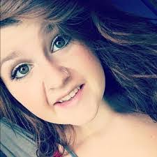 Sarah Stivers's Instagram, Twitter & Facebook