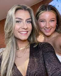 Nicole Stuessy's Instagram, Twitter & Facebook