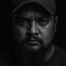 What type of bed rail is recommended for a lofted bed?