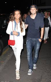 Daley blind (born 9 march 1990) is a dutch professional footballer who plays as a defensive midfielder. Falcao And Blind Celebrate Manchester United S Win With A Chinese Manchester United Manchester Daley Blind