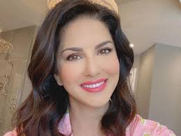 Sunny, thank you for the love you brought my way. Sunny Leone Bikini Photo Photo Inside Sunny Leone Looks Too Hot To Handle In Blue Bikini Fans Scream Wow