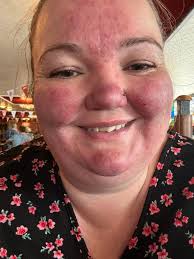 Drinks stand Free, can collect from 7pm onwards today B68, nothing wrong  with it, just not practical now my daughter loves to climb