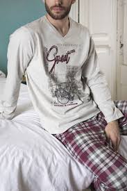 Ce produit n'est malheureusement plus disponible. Epingle Sur Pyjamas Hommes Chez Www Cetaellecetalui Com