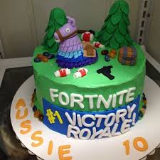 Birthday Cakes For 10 Year Old Boy Fortnite Custom Fortnite Cake For 10 Year Old Birthday Party Dm Me For Information On Your Own Custom Cake Today Fortnite Fortnit Cake Cakes Today Eat Dessert First