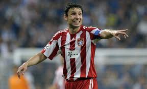 Het huwelijk tussen mark van bommel en zijn club vfl wolfsburg is nog niet heel gelukkig. Mark Van Bommel Van Topvoetballer Naar Toptrainer