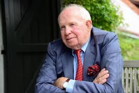 Wat volgt is een bloemlezing uit 40 jaar burgemeesterschap en hoe lippens zelf op enkele uitspraken terugkijkt. Leopold Lippens Richt Zich Tot Inwoners Knokke Heist Trots Om Jullie Burgemeester Te Zijn Kw Be Nieuws Uit West Vlaanderen