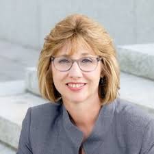 Star Rating and Reviews for Char McLain