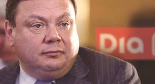 Dia ficha al exdirector financiero de OHL y reestructura su cúpula ejecutiva