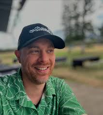 Finding Joy in the Everyday: A Dad's Sunny Morning Routine