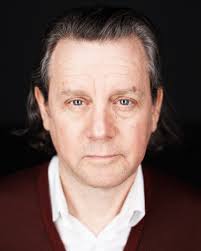 Editorial portrait of artist Jeff Wall for Financial Times