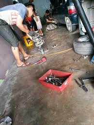 Namun sebelum kita berbicara lebih jauh, ada baiknya kita mengenali dahulu apakah lower arm berserta fungsinya. Proton Persona Absorber Mounting Replacement