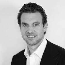 Maria Gallucci's Instagram, Twitter & Facebook