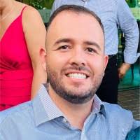 50+ perfis com “Max Macedo”