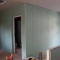 C'est le matériau idéal pour la rénovation et la création d'espaces. Systeme De Cloison Isolante Pour Garage 5 En 1 Thermiwall