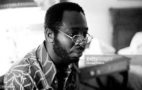 REV. ORIS MAYS (1935 -1996) .