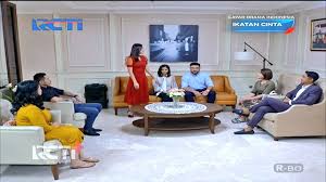 Dalam artikel terdapat sinopsis sinetron ikatan cinta rcti malam ini: Pelan Tapi Pasti Kejahatan Elsa Terungkap Sinopsis Ikatan Cinta 6 Juli 2021 Portal Jogja
