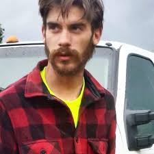 Best Looking Tree Guy