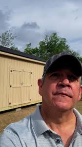 Robert Cuellar (@robert_e_cuellar) • Instagram photos and videos