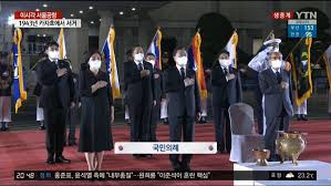 2016년 개봉한 영화 《 인천상륙작전 》에서는 배우 이원종 이 연기했다. 95u3wgapk20kom