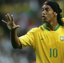 Maybe you would like to learn more about one of these? Festnahme Ex Fussballstar Ronaldinho In Paraguay In U Haft Welt