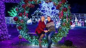Which is better led or incandescent christmas lights? 12 Fun Christmas Date Ideas In Dallas Fort Worth That Texas Couple
