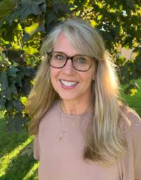 About Dr. Laurette Willis