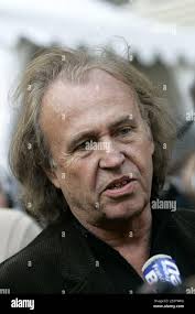 Daniel richard hi-res stock photography and images