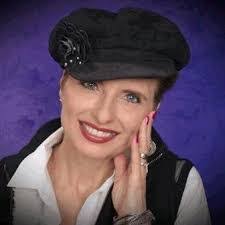 Heidi Roemer's Instagram, Twitter & Facebook