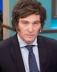 Derrick Easterlin's Instagram, Twitter & Facebook