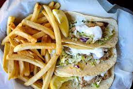 Live bait is tough to beat when it comes to catching numbers of fish and several techniques work well. Top 3 Restaurants In Siesta Key Peppertree Bay Siesta Key Monthly Rentals