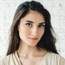 Crystal Sumpter in людзі