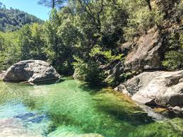 Se Baigner Dans Les Piscines Naturelles De Solenzara Noulaba