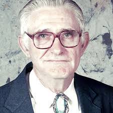 Perry Rutledge's Instagram, Twitter & Facebook