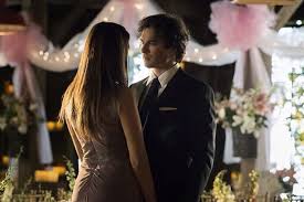 Jedoch werden nicht alle bräuche vom hochzeitspaar selbst organisiert. Tvd 6x21 Delena Rote Hochzeit Hochzeit Vampire Diares