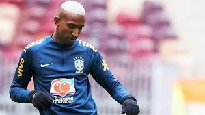 أعلن نادي النصر السعودي اليوم الاثنين تعاقده مع لاعب الوسط الهجومي البرازيلي أندرسون تاليسكا، ليمثل الفريق لمدة ثلاثة مواسم بداية من الموسم المقبل قادما من فريق. ØªØ§Ù„ÙŠØ³ÙƒØ§ Ø§Ù„Ù†ØµØ± Ø¨ÙˆØ§Ø¨Ø© Ø¹ÙˆØ¯ØªÙŠ Ø¥Ù„Ù‰ Ù…Ù†ØªØ®Ø¨ Ø§Ù„Ø¨Ø±Ø§Ø²ÙŠÙ„