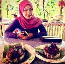 Drama hantu van sewa (awesome tv). Aroma Tradisi Kak Ton Nasi Ambeng Home Facebook