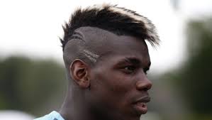 Dalla dieta all'allenamento e la vita . Pogba Cambia Look Ecco La Top 10 Delle Acconciature Piu Eccentriche Del Bianconero 90min