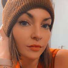 Trying to register my girl. What would you say her color is ? This is  winter ❄️ she's 5 months old ! Also let me see your beautiful/handsome  babies ❤️