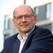 Daniel Wolski (@DanielWolski)