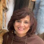 Erika Hinkle's Instagram, Twitter & Facebook