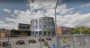 Middelbare scholen moeten de deuren misschien langer gesloten houden, omdat hun rol sinds 16 maart zijn alle scholen gesloten. Ook In Lelystad Gaan De Middelbare Scholen Op 2 Juni Weer Open Voor Alle Leerlingen Lelystad Destentor Nl