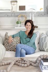 Take a look behind the scenes the day before annie's very first birthday! Ladies Who Laptop Chatting With Jillian Harris Jillian Harris Harris House Jillian Harris Style